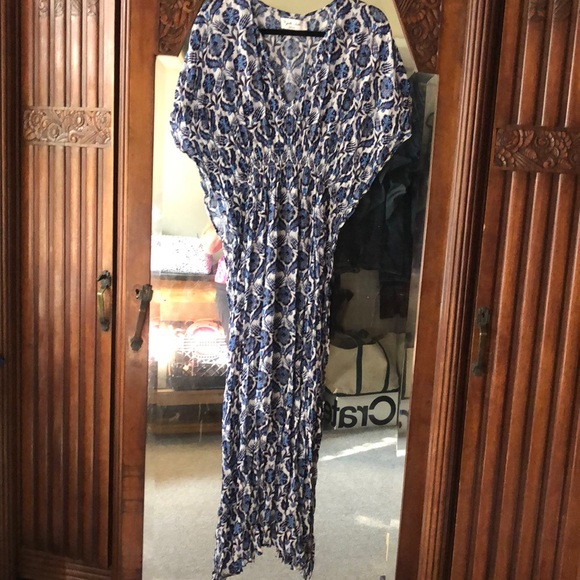 Rujuta Sheth Marie Cinched Kaftan Blue Lotus Print M/L - Picture 14 of 14